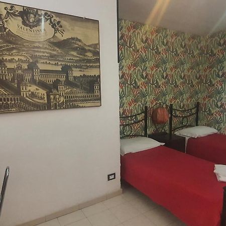 Central Apartment Турин Экстерьер фото