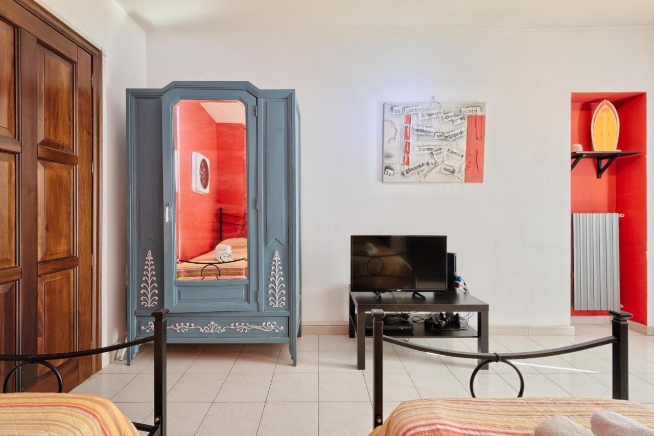 Central Apartment Турин Экстерьер фото