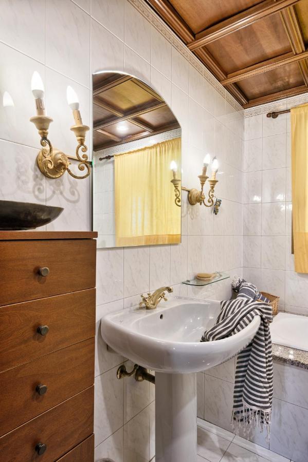 Central Apartment Турин Экстерьер фото